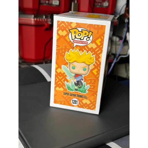 Funko Pop! Dragon Ball Super - Super Saiyan Trunks - Picture 9 of 9
